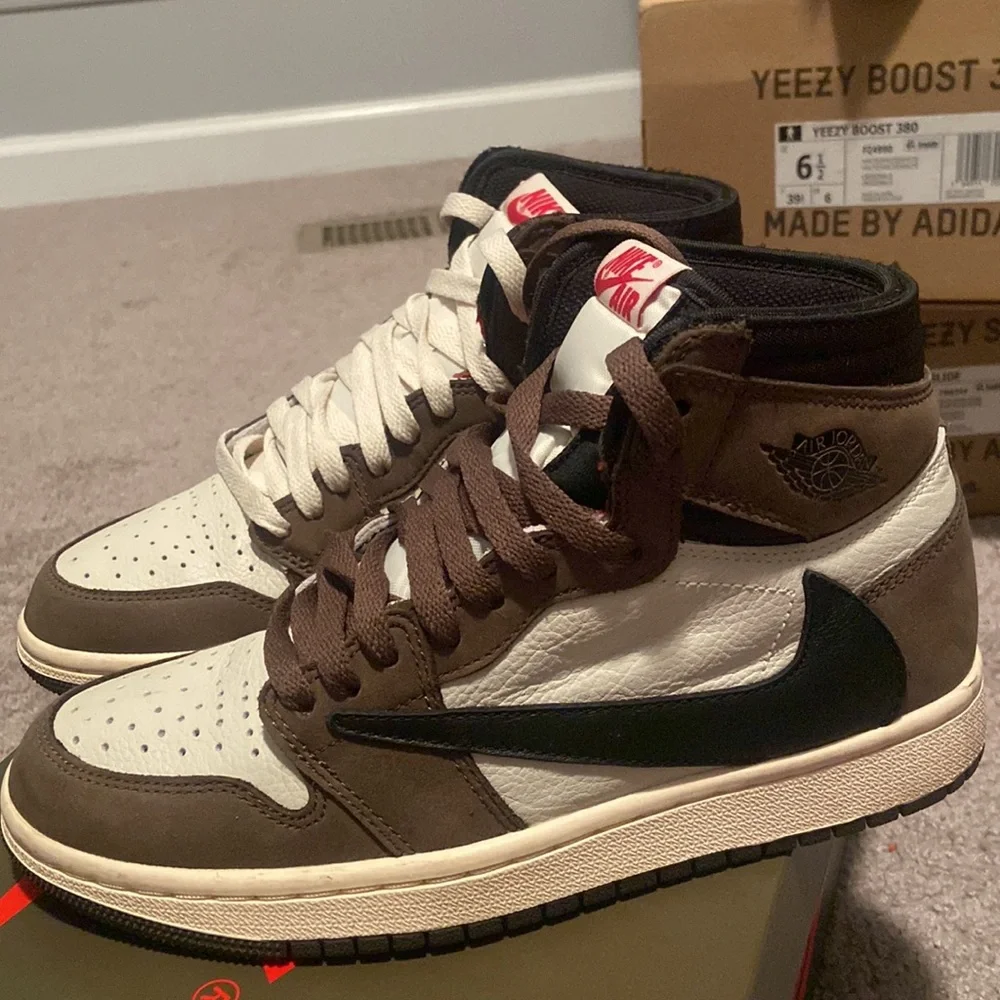 Air Jordan 1 High OG TS SP - Picture 1 of 7